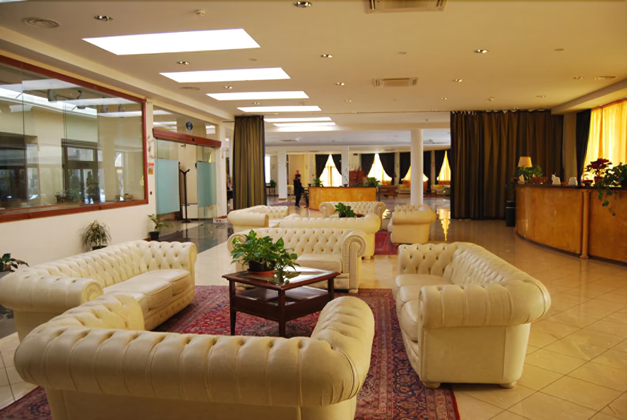 Park Hotel Paradiso Piazza Armerina Bagian luar foto
